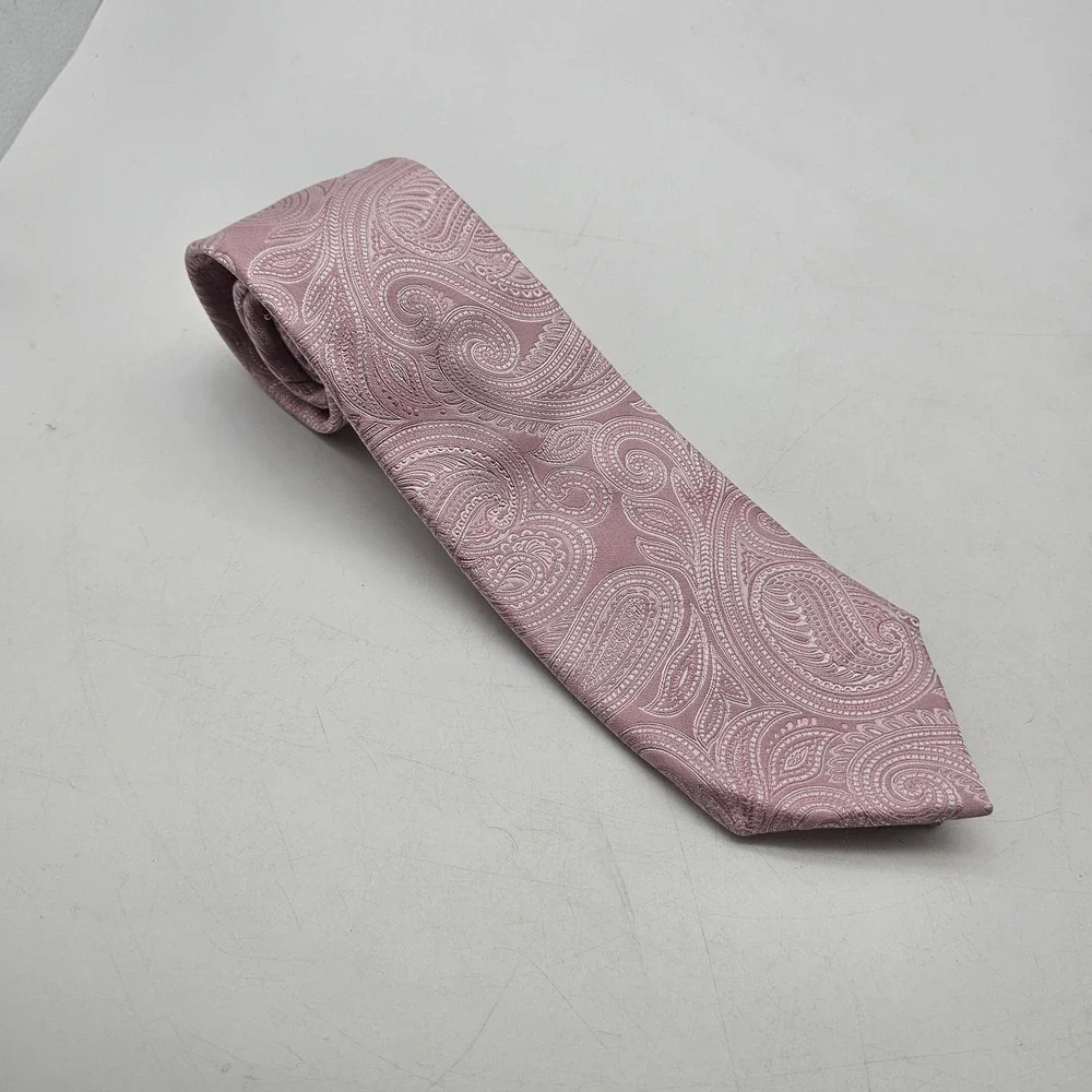 Donald J. Trump Tie Mens Pink Paisley Jacquard Signature Collection Necktie‎